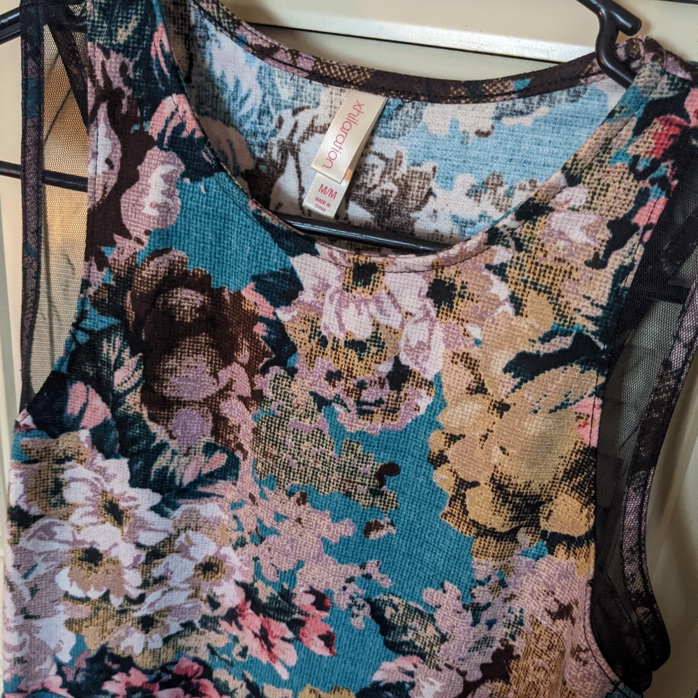 Vintage Floral design sleeveless dress
